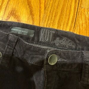 Kut from the Kloth Farrah Baby Bootcut Dark Gray Corduroy Jeans size 4